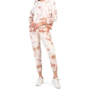 AR-33 Tie Dye Joggers Size Medium